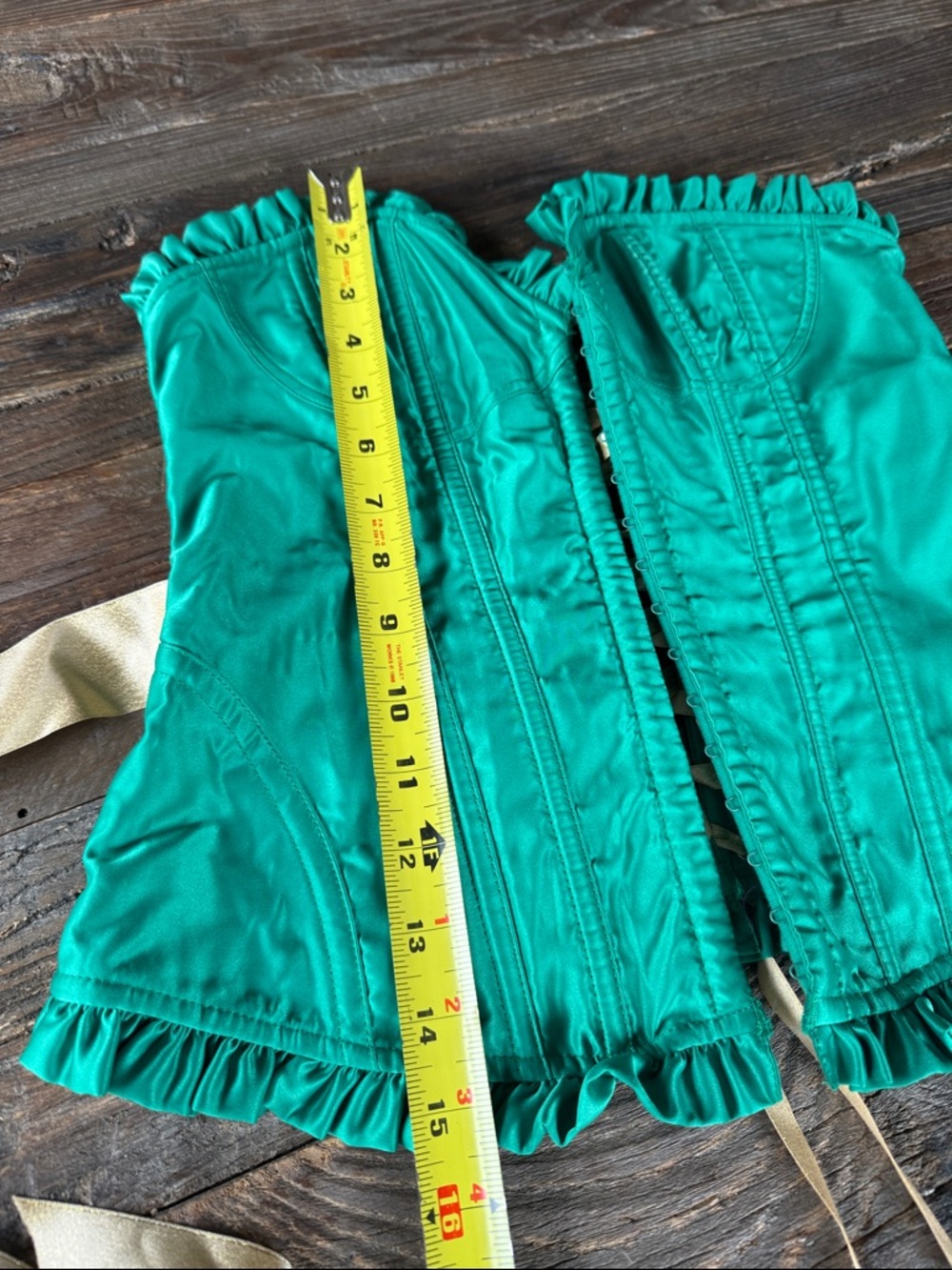 Victoria’s Secret Emerald Green corset ruffles boning metallic gold ribbon Med - Picture 8 of 11